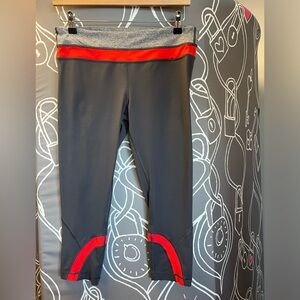Lululemon Inspire Crop size 10